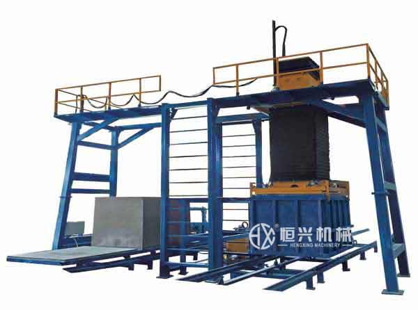 自(zì)動脫模機-水(shuǐ)泥發泡磚生産線(xiàn)脫模機(jī)